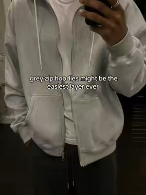 goes with literally everything #ziphoodie #greyhoodie #sweatshirt #streetwear #OOTD 