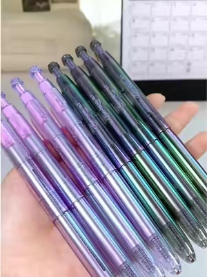 Level up your handwriting with the smoothest Writech Gel Pens.🤩My most BOLD black pens 🖤What pens do you always find yourself reaching for?!Everyone seems to love this pen😍#pen #stationery #nurselife #teacherlife #tiktokmademebuyit 