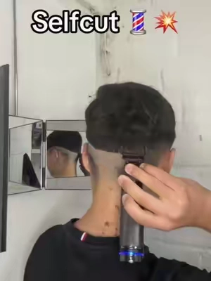 This also comes with a digital guide to how to cut your own hair if you’re wanting to start! #TikTokShopSummerSale #the360mirror #cutyourownhair#mirror #selfhaircut 