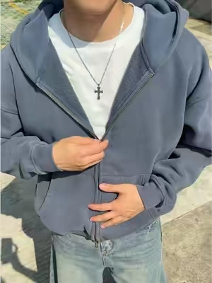 Too tuff this fit 👀 #faiable #zipup #backtoschooloutfit #baggy #mensfashiontips 