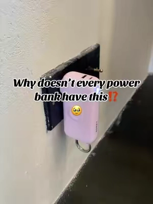 Why doesn’t every power bank have this?🥹#rorry #powerbank #tiktokshopsummersale #traveltips #tiktokshopbacktoschool 