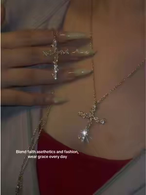 #necklace #dailyjewelry #womenfashion #fyp #tewiky 