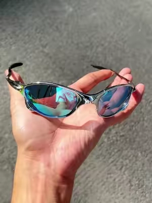 #polarizedsunglass #fypシ゚viral #shadesformen #fashionsunglasses #tiktokshopsummersale 