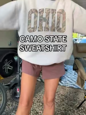 👏🏻👏🏻👏🏻 #tiktokshopcreatorpicks #camo #statesweatshirt #duckcamo #state 