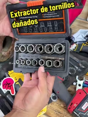 ¿Qué usarías para quitar un tornillo dañado? #strippedscrewremover #nutremovaltool #DIY #TikTokHolidayHaul #tiktokshop 