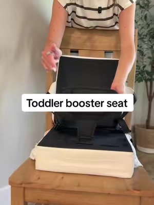 The booster seat my toddler loves!! #toddlerchair #boosterseat 