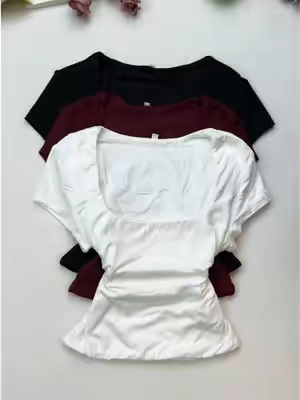 I love a cute basic tee🎀soft and comfy ☁️✨#tee #tanktop #basictee #spotlightfinds #womenstop 