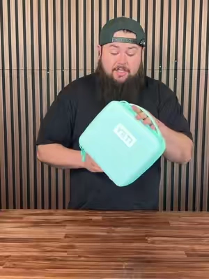 The YETI DayTrip 3L Lunch Bag 🧊 Check link for current pricing #yeti #daytrip #lunchbag #tiktokshopcreatorpicks #mealprep 