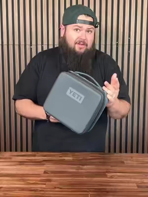 The YETI DayTrip 3L Lunch Bag 🧊 Check link for current pricing #yeti #daytrip #lunchbag #tiktokshopcreatorpicks #mealprep 
