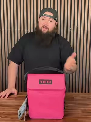 The YETI DayTrip 6L Lunch Bag 🧊 Check link for current pricing #yeti #daytrip #lunchbag #tiktokshopcreatorpicks #mealprep 
