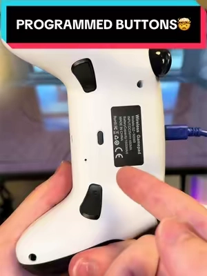 you can program any button to one of the paddles on the back🔥🤯 #summerwins #bestcontrollersettings #GamingOnTikTok #wirelesscontroller #ps5 