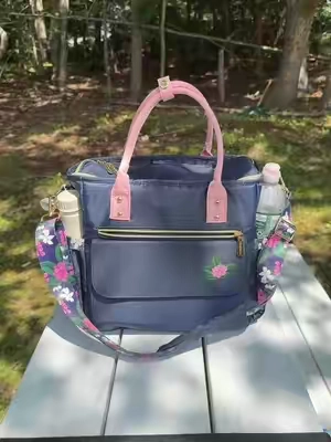 Replying to @Dora Martinez   GLORIEROO Insulated Lunch Bag for Women, Large Capacity Floral Lunch Tote Cooler with Shoulder Strap, Leakproof Easy-Clean Lining, Multi-Pocket Work Lunch Box Bag for Office, School, Teachers & Travel ##lunchbag ##worklunch##bag
