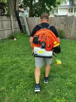 VEVOR Backpack Leaf Blower, gas leaf blower for yard,
 #LeafBlower 
#LeafCleaning 
#Summerwins
#TiktokshopsummerSale 
#tiktokshopcreatorpicks 