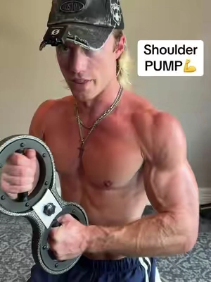 Great resistance shoulder workout 💪  #shoulderday #shoulderworkout #workout #gym #resistancetraining 