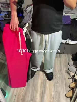 tough & affordable #outfitinspo #fashiontok #OOTD #baggypants #baggysweats 