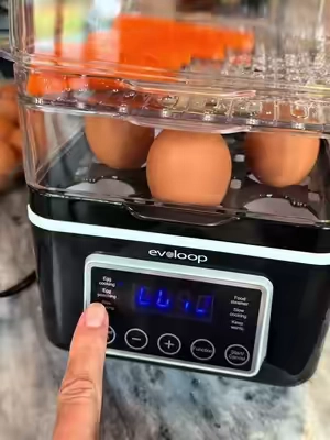 Encontré esta vaporera para vegetales y huevos y me encanta lo fácil que es cocinar en ella 