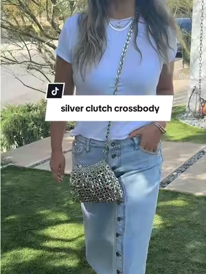 retro fun crossbody bag to wear all different ways! #silvercrossbodybag #silverstuddedbag #tiktokshopcreatorpicks #spotlightfinds it’s 