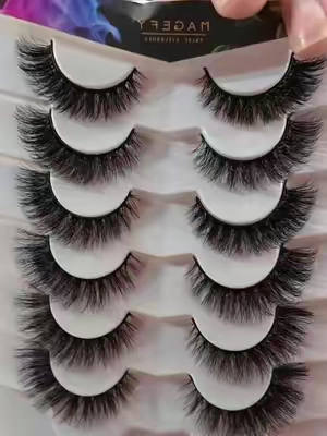 These are my TOP favorite lashes I usually double stacked them if I want them to be more full 💘  #eyelashstrips #striplash #makeuptok #fy #foryoupage 