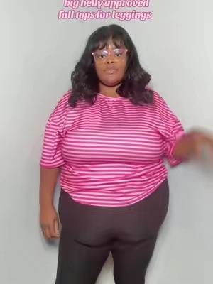 big belly approved tops to wear with leggings this fall #plussizeoutfits #plussizeootd #plussizefashion #plussizestyle #flowytops 