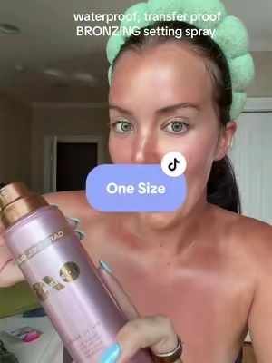 BRIDES this is a YES (just apply it a little more intentionally than I did lol) #onesize #bronzingsettingspray 
