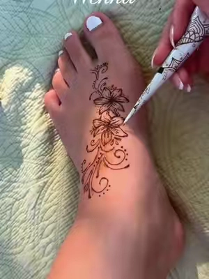 I love thisss #henna #art #summervibes 