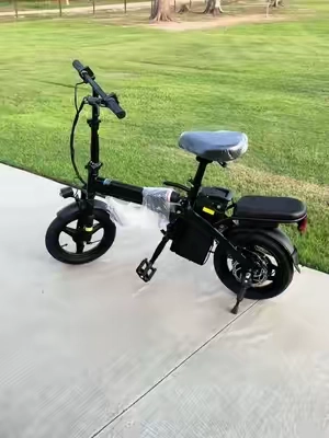 Bicicleta eléctrica con asiento extra para pasajero con una velocidad más de 22 millas más a detalle en el carrito naranja de este video #electricbike #bike #tiktokshopsummersale #tiktokshopcreatorpicks 