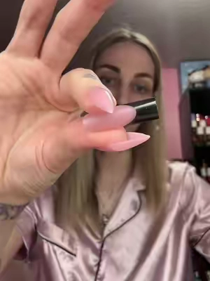 @MUTIOVO @NOVO OVO #tiktokshopcreatorpicks #tiktokshopstockup #tiktokshopbacktoschool #tiktokshopblackfriday #pressonnails 
