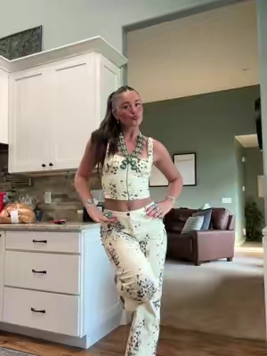 Here’s the pants link! The top is out of stock😭 #westernfashion #turquoisejewelry #animalprintjeans #westernstyle #countryconcertoutfitinspo 