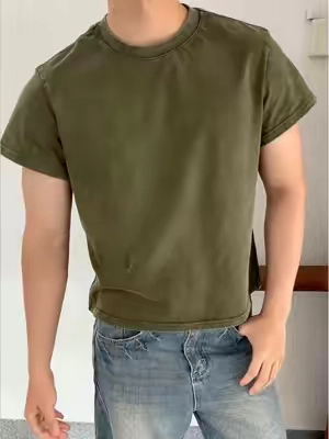 Lowkey the perfect tee 😎 #mensfashiontips #cropped #purecotton #comfy #backtoschooloutfit 