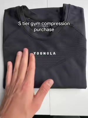 Legit the most tiuff compression YoungLA has dropped and they finally restocked #youngla #gym #compression #gymwear #Fitness 