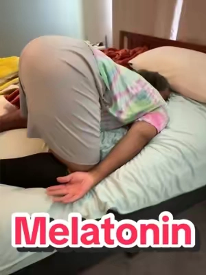 OLLY Sleep Gummy, 3 mg Melaton! #melatonin #sleep #sleepgummies 