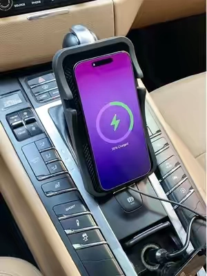 ⚡️🚗Simplemente coloque su teléfono para cargarlo: esta alfombrilla inalámbrica antideslizante se carga automáticamente mientras conduce, ¡sin complicaciones!  #caraccessories #summerfinds #fastcharger #phonecharger #dealsforyoudays 
