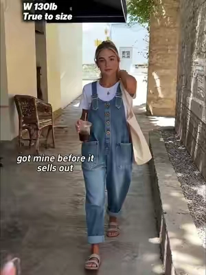 The easiest outfit that always looks good 🤎 These denim overalls are giving effortless cool girl vibes. Run before the flash sale ends! #overallsstyle #denimoutfit #casualstyle #streetwearfashion #tiktokmademebuyit