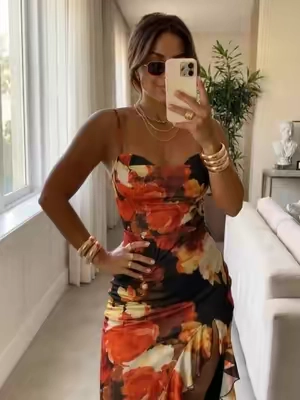 Pure romance meets ultimate sizzle! 🌸 That floral mesh mermaid dress is a total party stopper. 🥂#OOTD #summerwins #nightoutoutfit #partydress #outfitinspo 