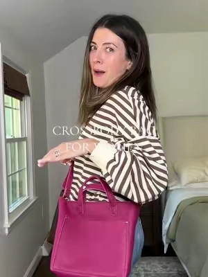 The perfect crossbody bag does exist #crossbodybag #leatherbag #leatherpurse #plgpartner #portlandleather @PORTLAND LEATHER GOODS 