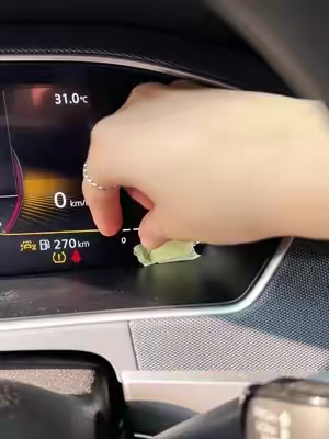 It can not only clear fault lights but also help you diagnose faults across the entire vehicle#cartips #cars #drivingtips #driving #cartiktok 