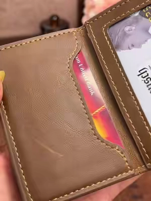 La cartera mas viral de tiktokshop, llévelo llévelo aproveche, bueno, bonito, barato. #aprovecha #tiktokshop #carritonaranja #oferta #promotion 