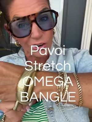 Pavoi stretchy omega bangle bracelets! 3 sizes available and silver too!! So comfortable!!easy to wear!! Buy all 3!! #giftsforgirlfriend #waterproofjewelry #banglebracelets #stretchybracelets #greatgiftideas @PAVOI 