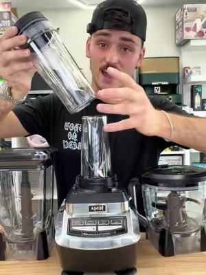 Ninja did it again! #blender #foodprocessor #smoothie #proteinshake #KitchenHacks 
