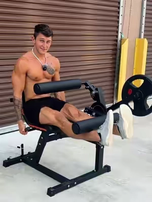 This is a great option for at home leg training 🔥💪
