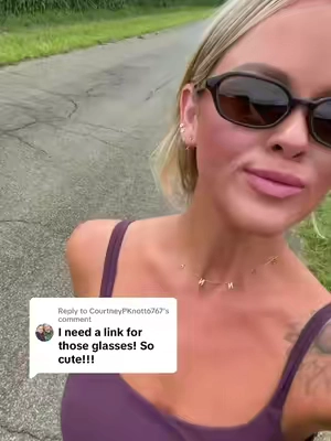 Replying to @CourtneyPKnott6767 in the orange cart above my name 💛 #sunglasses 
