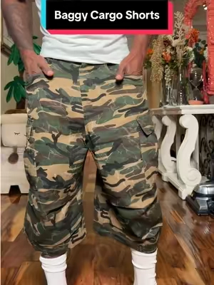 Baggy short outfit ideas. #tiktokshopsummersale #baggyshorts #outfitideas #cargoshorts #summerstyle 