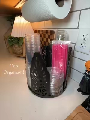 Great way to organize your cups and lids! And I love free shipping! #cuporganizer #plasticcuporganizer 