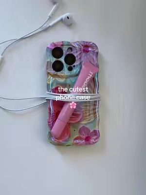 obsessed 💞 #phonecase #phoneaccessories #flowers #phone 