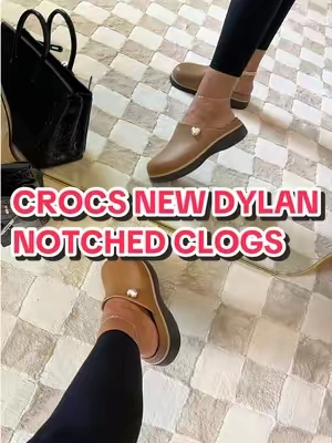 @Crocs  #crocs #crocsnewarrivals  #crocsdylan  #clogs 