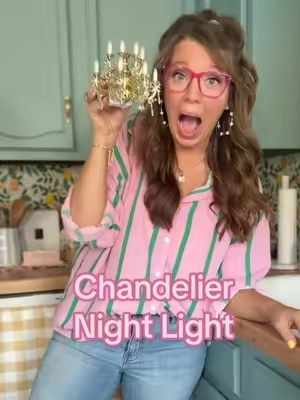 🕯️How absolutely fun is this night light?!! #nightlight #nightlights #chandalier 