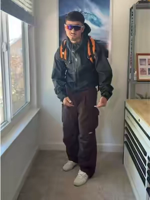 Best hiking pants #hikingpants #hikinggear #gorpcore #shellpants #cargopants 