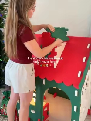 Comes in multiple patterns and other colors too! 🏠 #toddlerplay #playhouse #playpretend #kidschristmas #christmastoys    