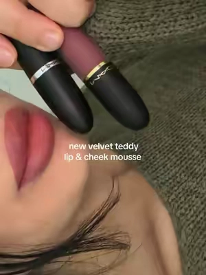 It’s not pink it’s not peach. It’s just perfect 🧸🫦 #maccosmetics #velvetteddy #maclipstick