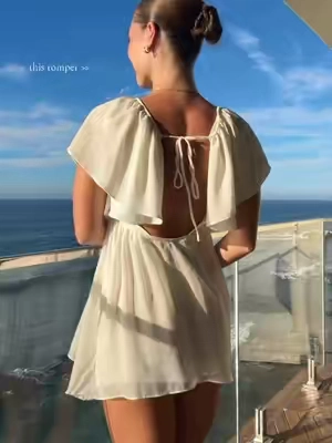 she’s STUNNING ✨✨🤭